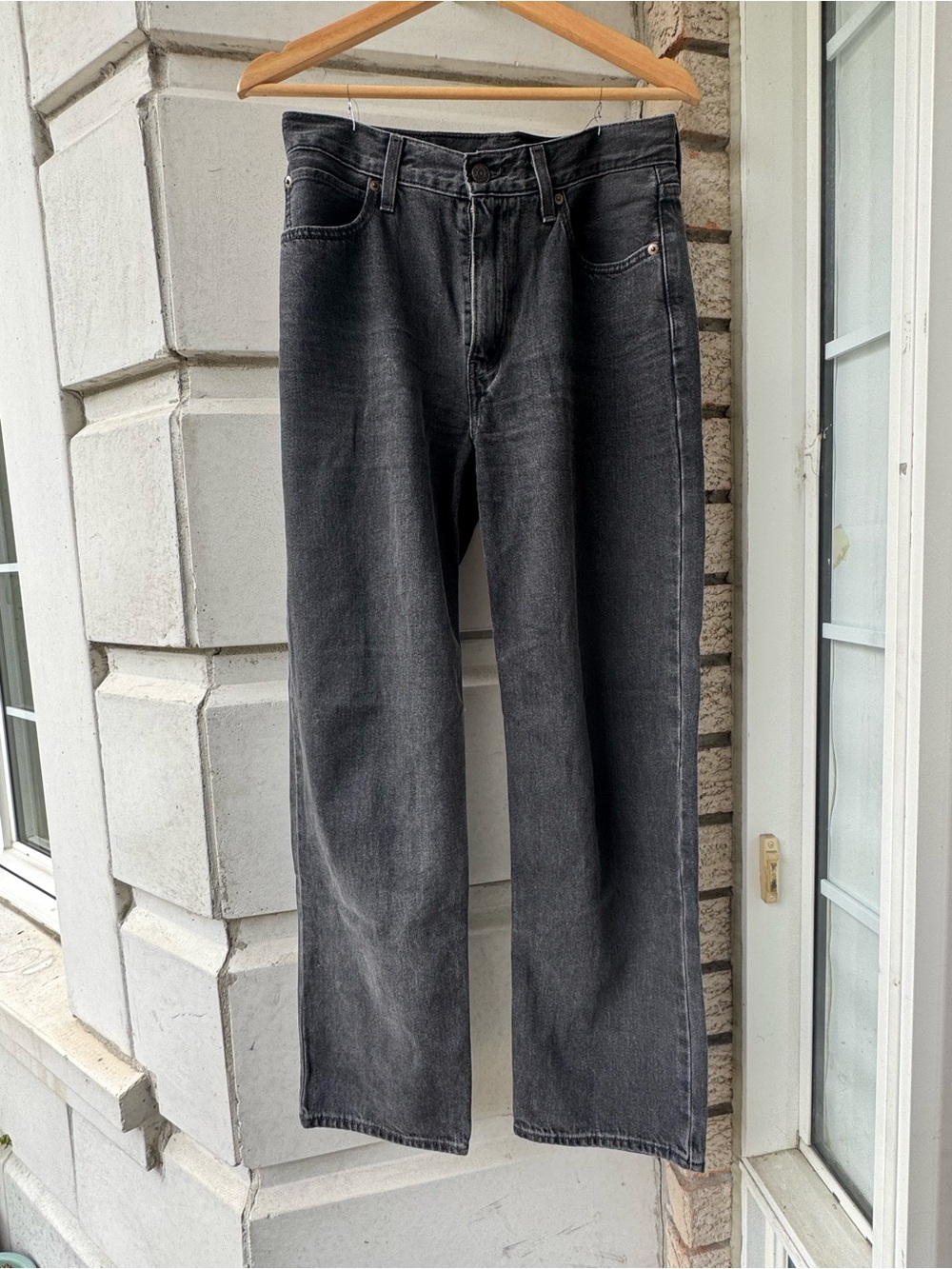 Women’s Levi’s Washed Black Wide Leg Jeans Size 26